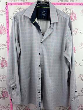 TOM BAINE dress shirt Men's Light Blue Checked Dress Shirt